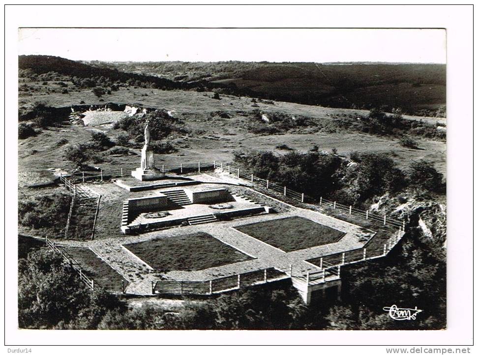 LONGEAU (Haute-Marne)  Vue Aérienne - Notre-Dame De Toutes Grâces à Versailles-le-Haut - Le Vallinot Longeau Percey