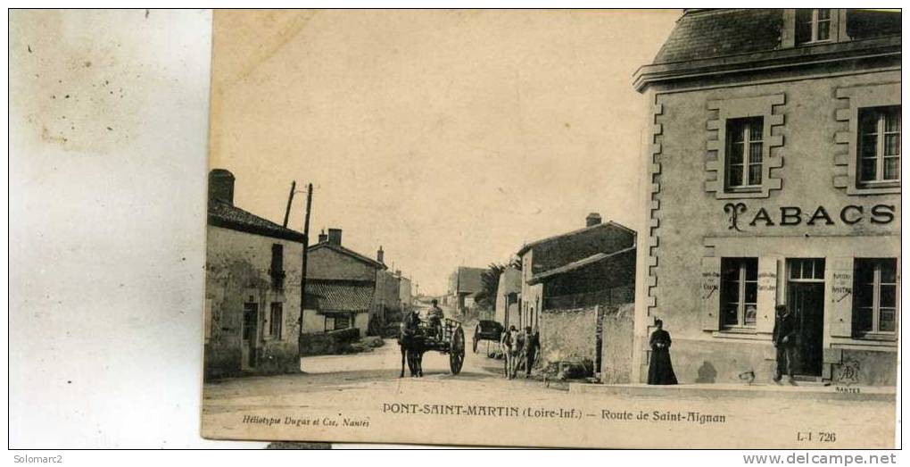 Pont-Saint-Martin 44   La  Route De Saint-Aignan -Animée -Tabacs Et Attelage Cheval - Autres & Non Classés