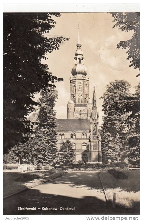 BR16865 Greifswald Rubenow Denkmal    2  Scans - Greifswald