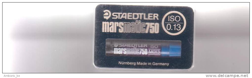 Stylo Staedtler Marsmatic 700 Plume 0.13 - Penne