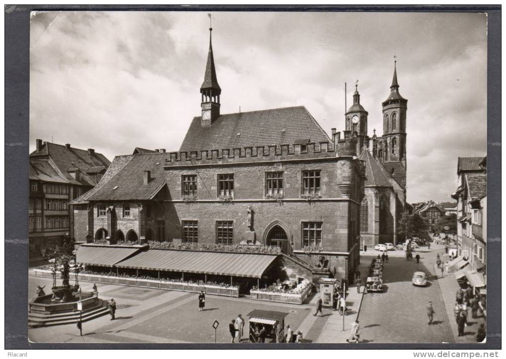 31903   Germania,   Gottingen,  Das  Rathaus  Mit Dem Ganselieselbrunnen,  VG  1961 - Goettingen
