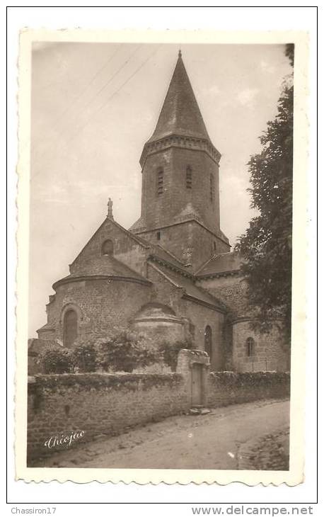 87 -  CHATEAUPONSAC  -  L' Eglise   - CPSM - - Chalus