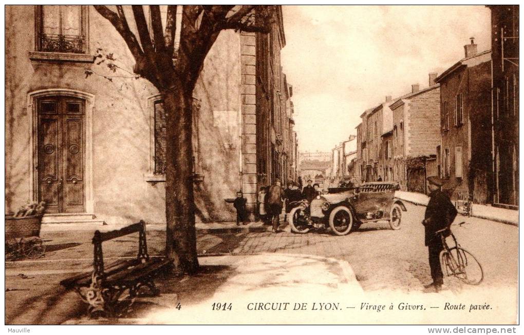 GIVORS Circuit De Lyon 1914. Virage à Givors, Route Pavée. Field Post Office 1917. Automobile. - Givors