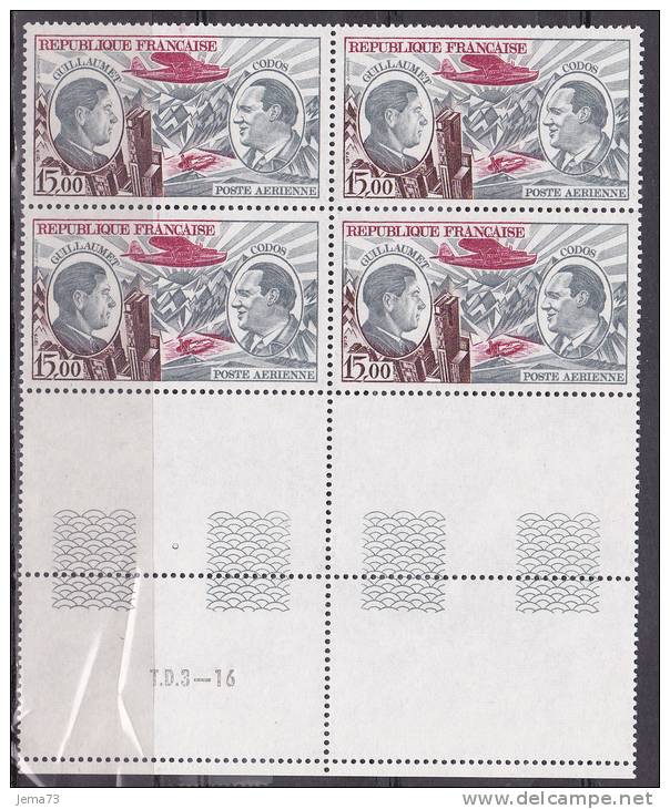 N° 48 Poste Aéreinne Bloc De 4 Timbres Guillaumet Et Codos Pionniers De La Poste Aérteinne . - 1960-.... Postfris