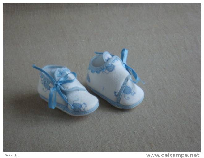 Chaussures Chaussons Bébé Premier âge Blanc-bleu Motif Souris. Voir Photos. - Schoenen