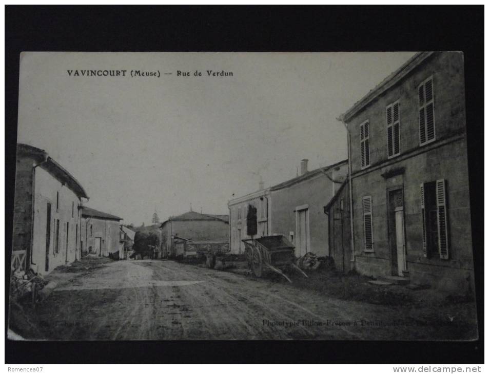 VAVINCOURT (Meuse) - Rue De Verdun - Affranchissement Militaire - Petite Pliure Et Léger Manque, Coin Inf. Gauche(scan) - Vavincourt