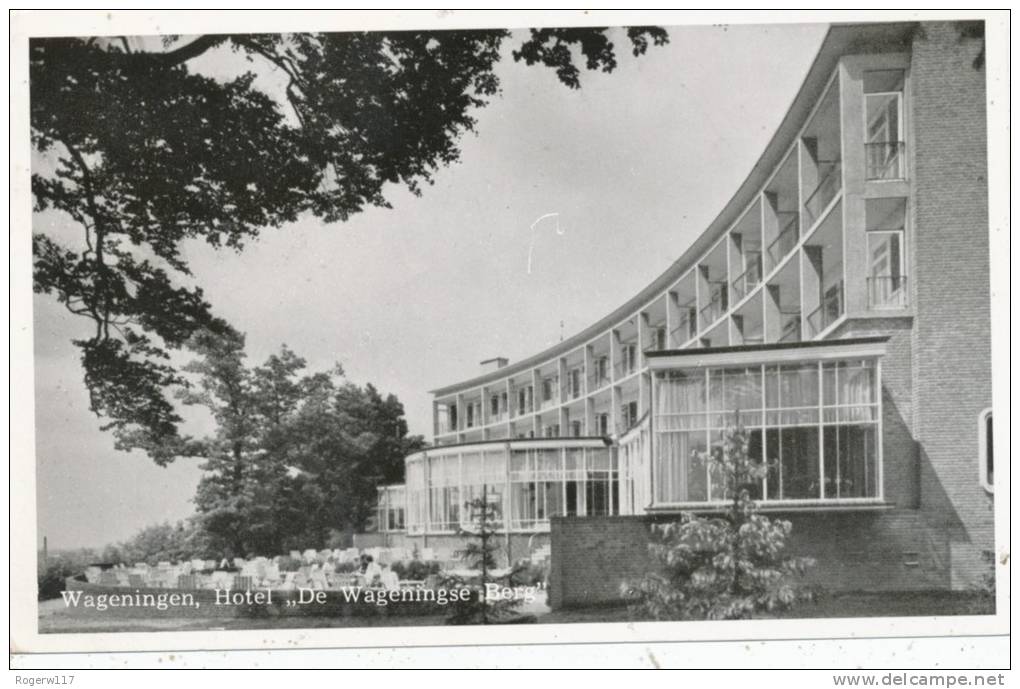 Wageningen, Hotel De Wageningse Berg, 1954 Postcard - Wageningen