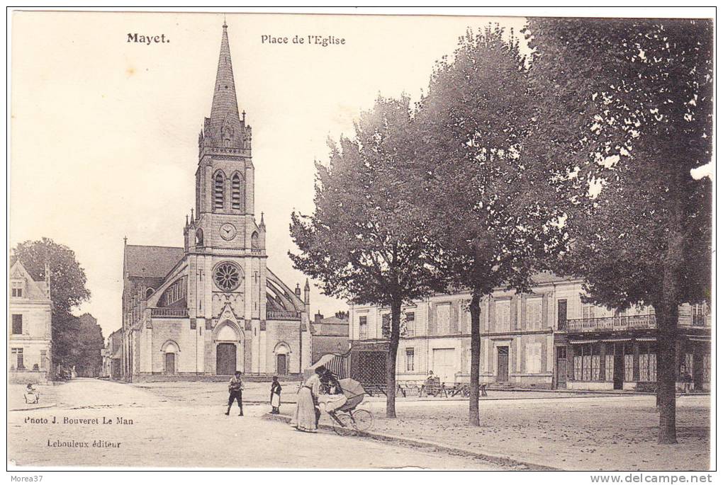 MAYET   Place De L'église - Mayet