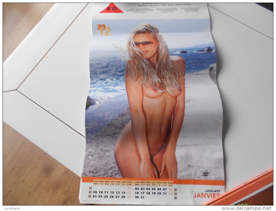 Calendrier Carosseries AVEC FEMMES SEXY NUES 2012 - Other & Unclassified