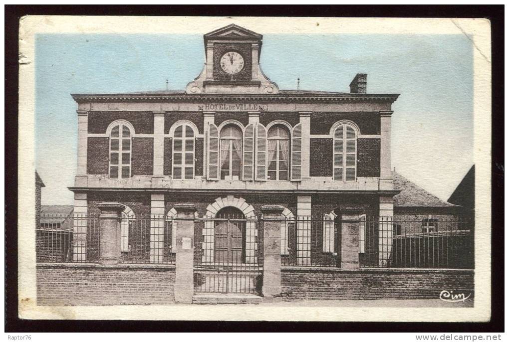 CPSM  AUNEUIL  La Mairie - Auneuil