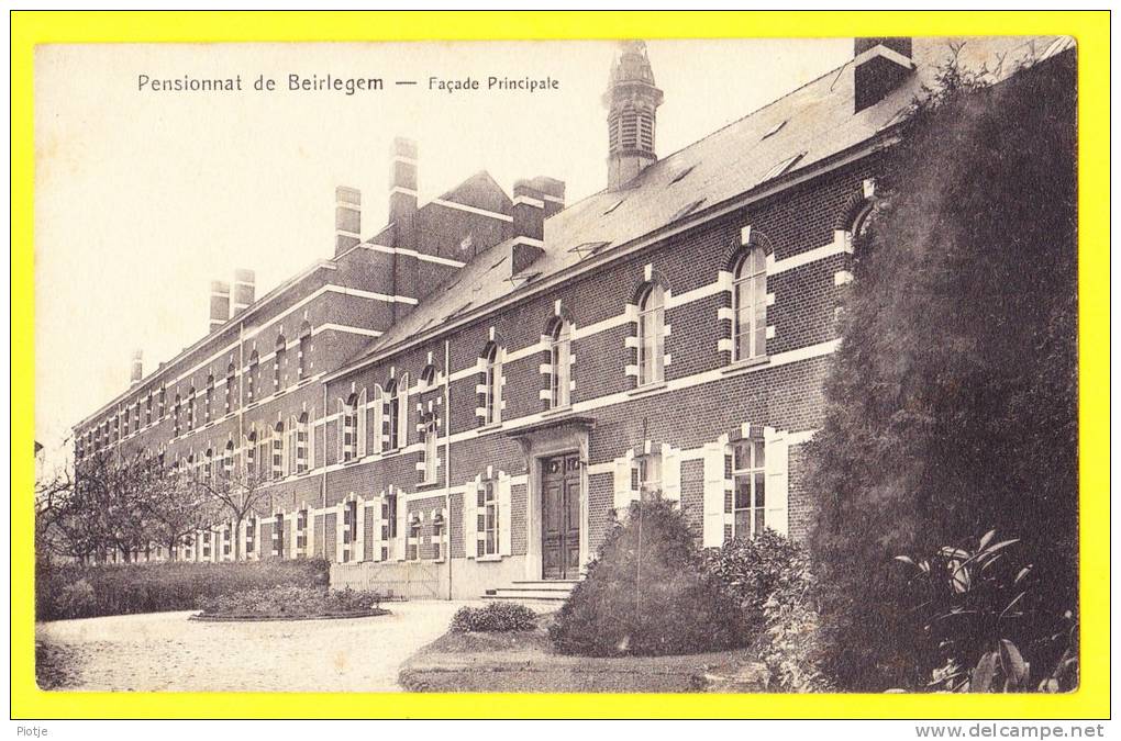 * Beirlegem - Beerlegem (Zingem - Gavere) * Pensionnat De Beirlegem, école, School, TOP CPA, Façade Principale, Old - Zingem
