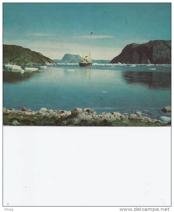 Greenland - Godthåb Bay With M/S Umanak, The Flagship Of The Greenland Trading Fleet.  B-2577 - Groenlandia