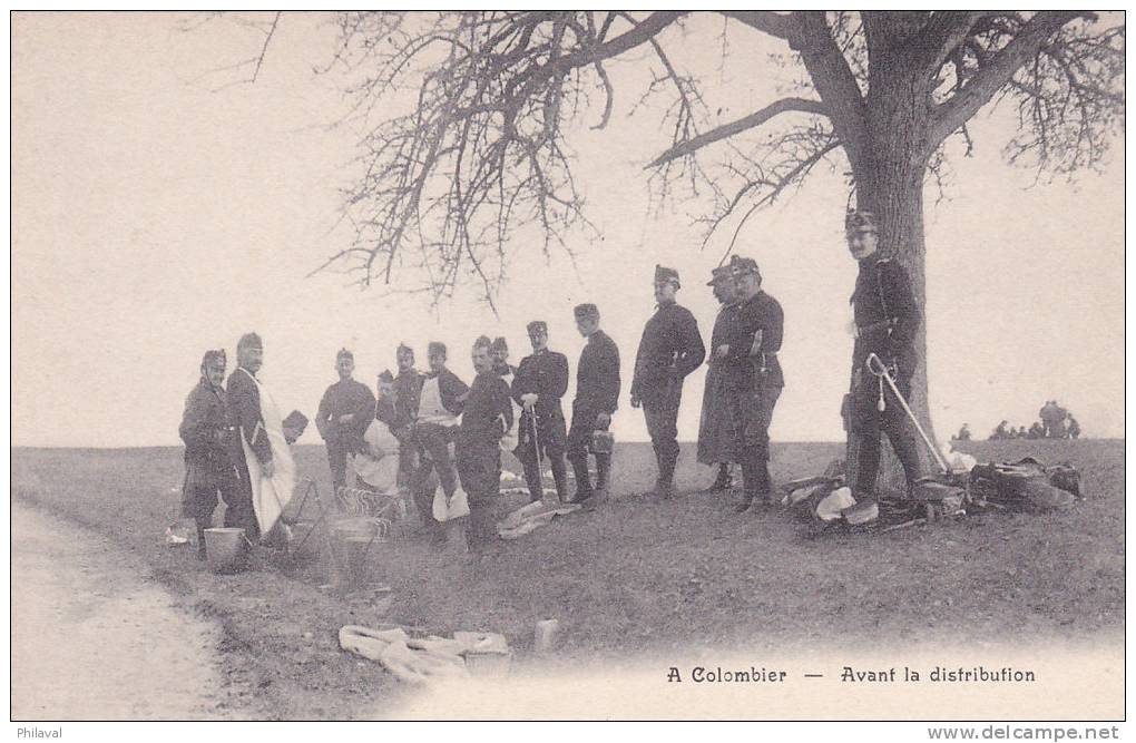 La Tambouille Militaire Près De Colombier - Avant La Distribution - Colombier