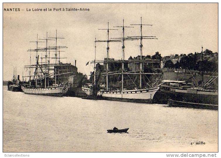 Nantes   Voiliers Au Port Ste Anne - Sailing Vessels