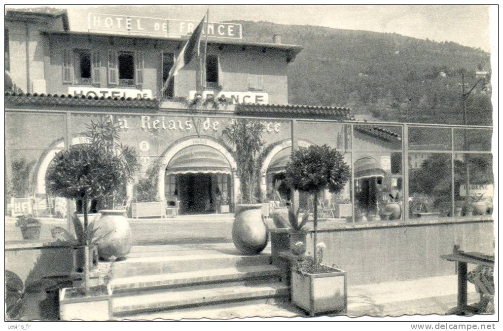 CPA - SOSPEL - HOTEL DE FRANCE - LE RELAIS DE FRANCE - SA TERRASSE - TELEPHONE 1 - - Sospel