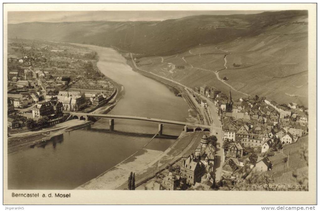 CPSM BERNKASTEL-KUES (Allemagne-Rhénanie Palatinat) - Vue Générale "An Der Mosel" - Bernkastel-Kues