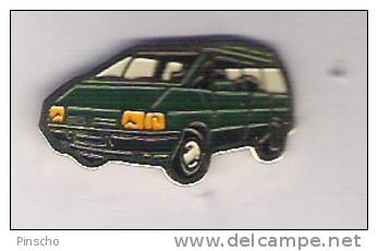 Pin's  RENAULT SCENIC  VERTE - Renault