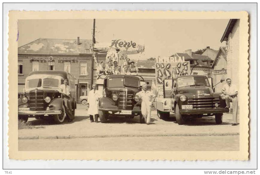 D9636 - HERVE - Carnaval - Carte Photo *publicité INTERLAIT De DISON*camions BEDFORD Et CHEVROLET* - Herve