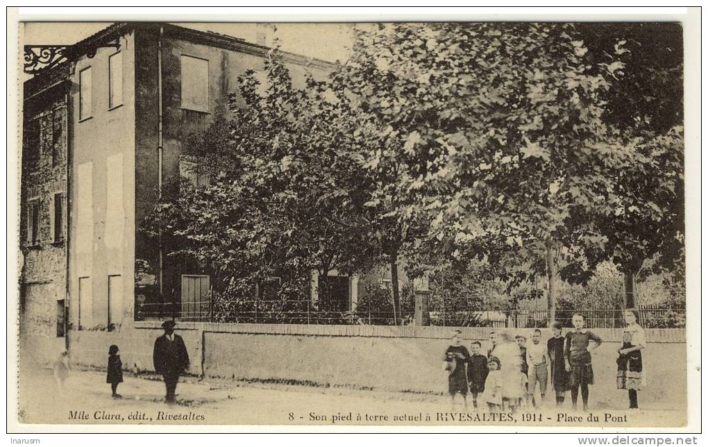 RIVESALTES  -  Place Du Pont, Belle Animation Avec Enfants  -  Ed. Clara, N° 8 - Rivesaltes