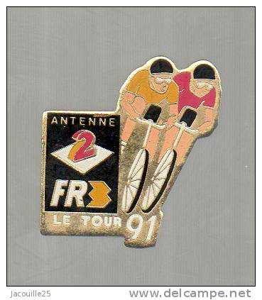 PINS PIN´S VELO CYCLISME COURSES TOUR DE FRANCE VTT TDE MEDIAS FR3 A2 23 MMS DORE - Cycling