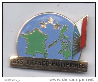 Superbe Pin´s En EGF , Association Franco - Philippines - Steden