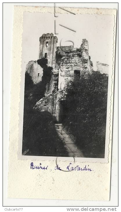 Liverdun (54) : Photo Des Ruines Du Château En 1935 (animée) PHOTOGRAPHIE RARE. - Autres & Non Classés