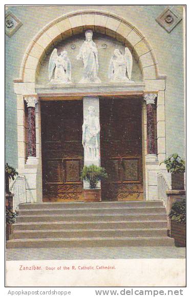 Tanzania Zanzibar Door Of The Roman Catholic Cathedral - Tansania