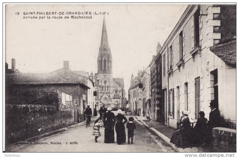 ST PHILIBERT DE GRAND LIEU, Arrivée Par La Route De Machecoul - Saint-Philbert-de-Grand-Lieu