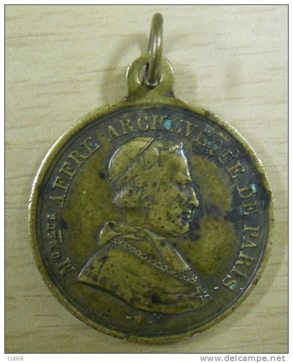 Médaille Mémora Jean Michel Fabre Archevêque De Paris Blessé Aux Barricades 27 Juin 1848 Humaniste Surnommé L'Affreux - Royaux / De Noblesse