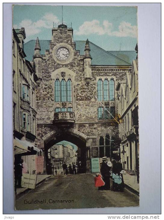 GUILDHALL  -  CARNAVON   (Carte Couleur) - Caernarvonshire