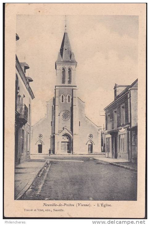 CPA - (86) Neuville De Poitou - L'église - Neuville En Poitou