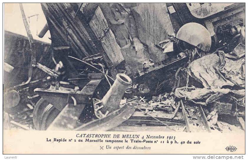 77 Seine Et Marne,Train Poste, Catastrophe De Melun Lot De 3 Cartes - Poste & Facteurs