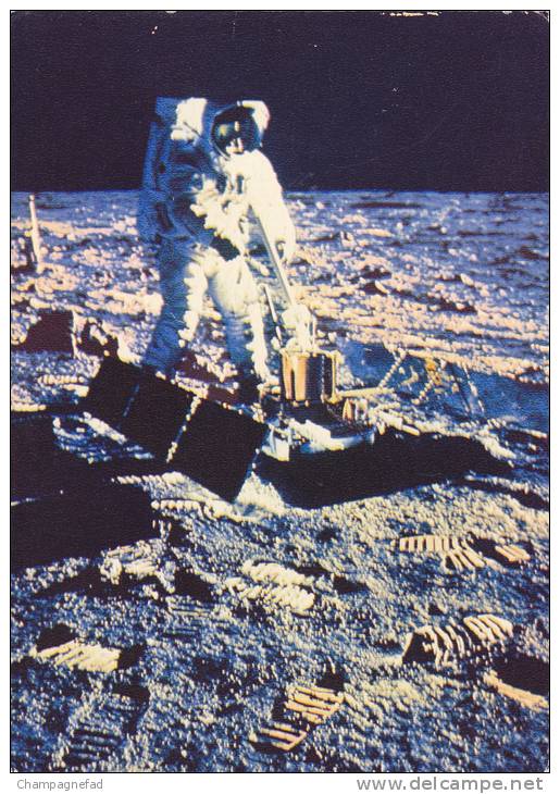 LA CONQUETE DE LA LUNE PAR APOLLO XI - Astronomie