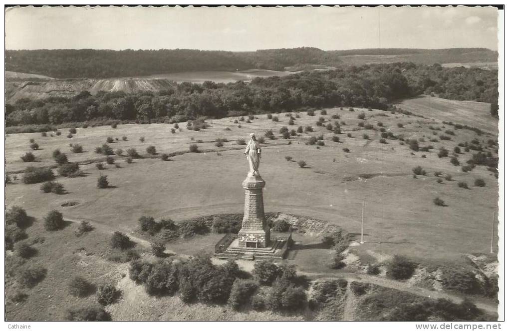 HAYANGE . VUE PANORAMIQUE AERIENNE . LA VIERGE - Hayange