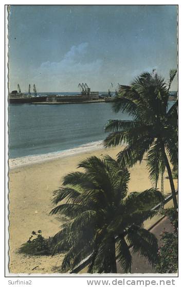 MADAGASCAR - TAMATAVE - VUE DE LA PLAGE ET DU PORT RP 1962 - Madagaskar