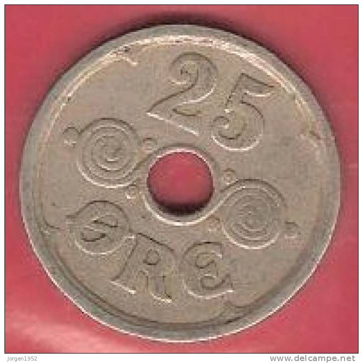 DENMARK:  #  25 ØRE NICKEL FROM YEAR 1924 - Denmark