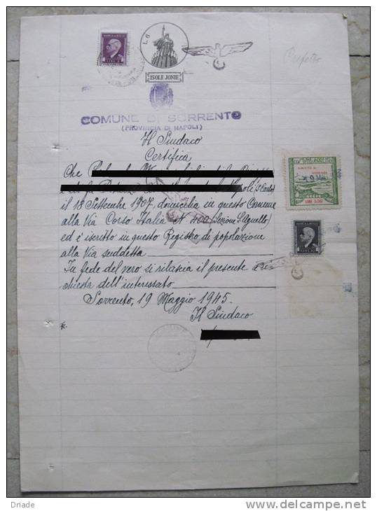 MARCHE DA BOLLO SU DOCUMENTO COMUNE DI SORRENTO ANNO 1945 - Fiscale Zegels