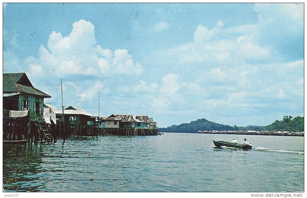 Houses On Stilts - Kampong People - Brunei