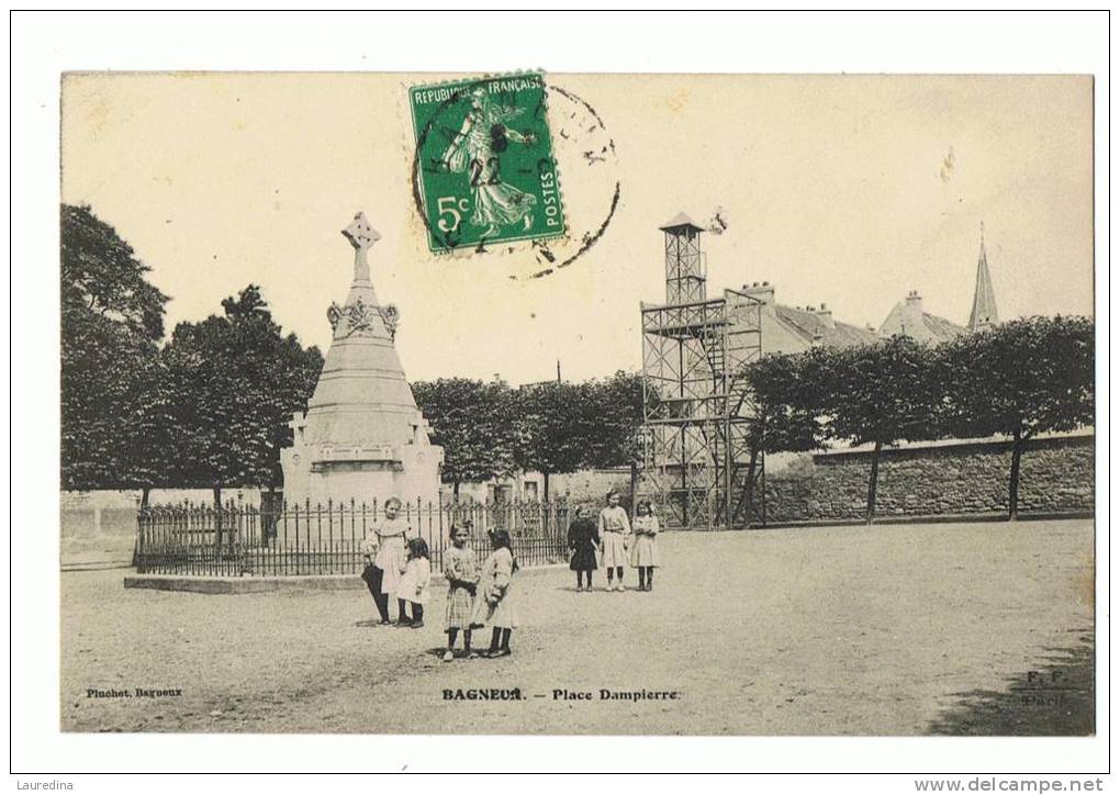 CP  BAGNEUX   PLACE DAMPIERRE - ECRITE EN 1910 - Bagneux