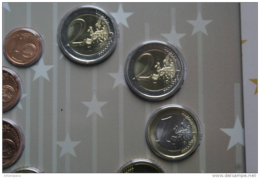 ITALY 2012 - THE OFFICIAL COIN SET  2012 - Italia