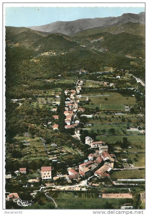 CPSM 30 CHAMBORIGAUD Vue Aérienne Enfilade Du Village  MTS Des CEVENNES - Chamborigaud