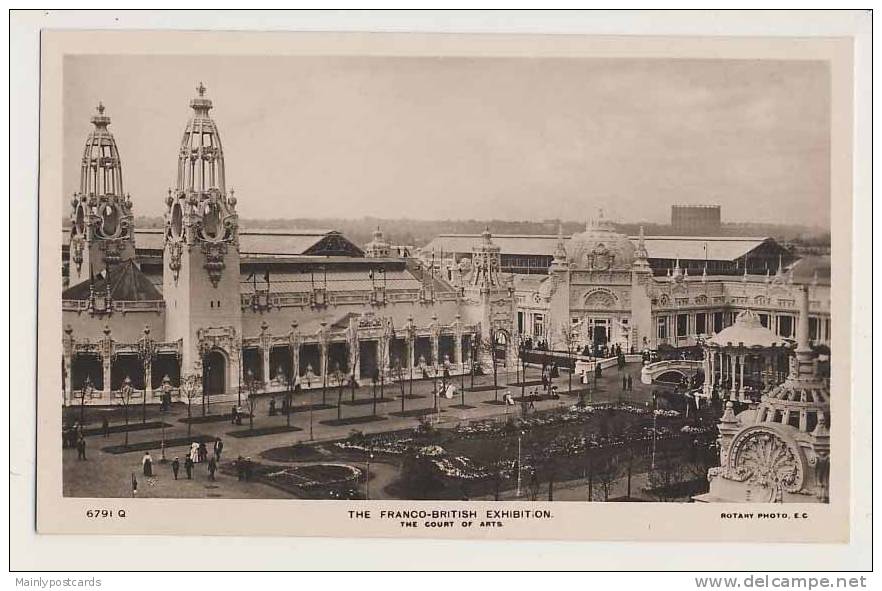 Franco British Exhibition, The Court Of Arts - RPPC - Exhibitions