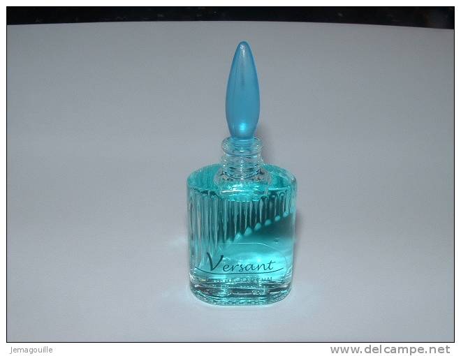 Miniature Eau De Parfum Pleine  5ml - Versand - Charrier - (sans Boite) - 5/01 * - Miniaturen Damendüfte (ohne Verpackung)