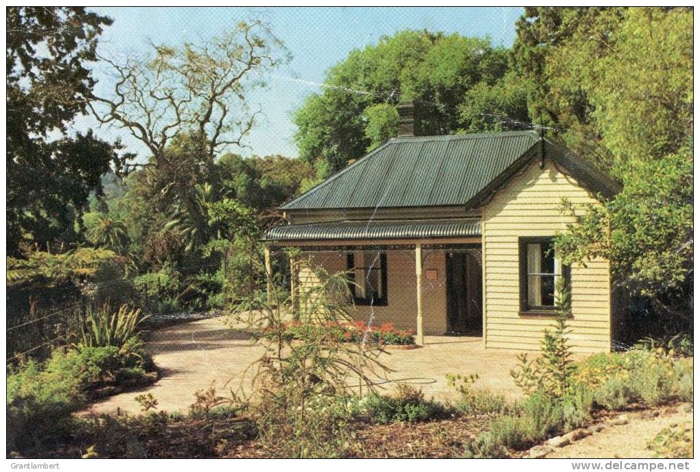 Plant Craft Cottage, Royal Botanical Gardens Melbourne - Gradner Unused - Badly Creased - Melbourne