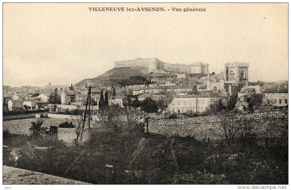 CPA - 30 - VILLENEUVE-LEZ-AVIGNON - Vue Générale - 830 - Villeneuve-lès-Avignon