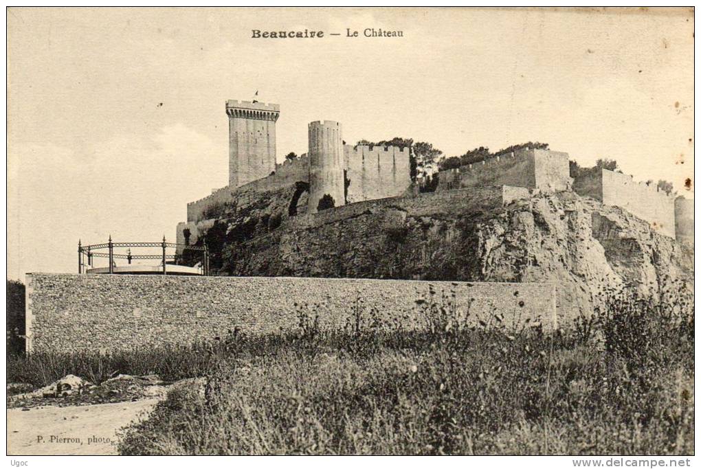 CPA - 30 - BEAUCAIRE - Le Château  - 840 - Beaucaire