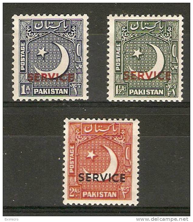 PAKISTAN 1949 OFFICIALS 1A AND 2A SG027/029 LIGHTLY MOUNTED MINT Cat £18 - Pakistan