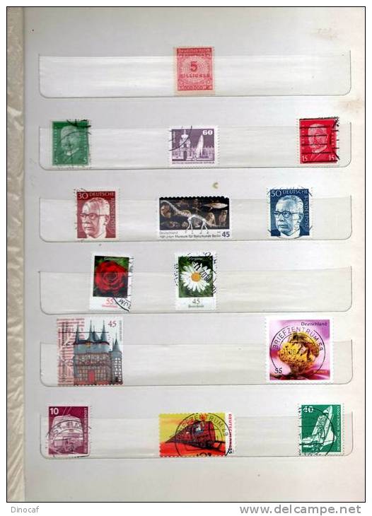 Album di vecchi francobolli di molti paesi europei ed esteri circa 350, trovati in soffitta del nonno, accetto offerte !