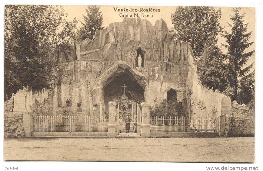 VAULX-LEZ-ROSIERES-GROTTE -NOTRE DAME DE LOURDES-CLICHE E INCONNUE SUR DELCAMPE!!-RARE-ENVOYEE 1937-VOIR 2 SCANS - Vaux-sur-Sûre