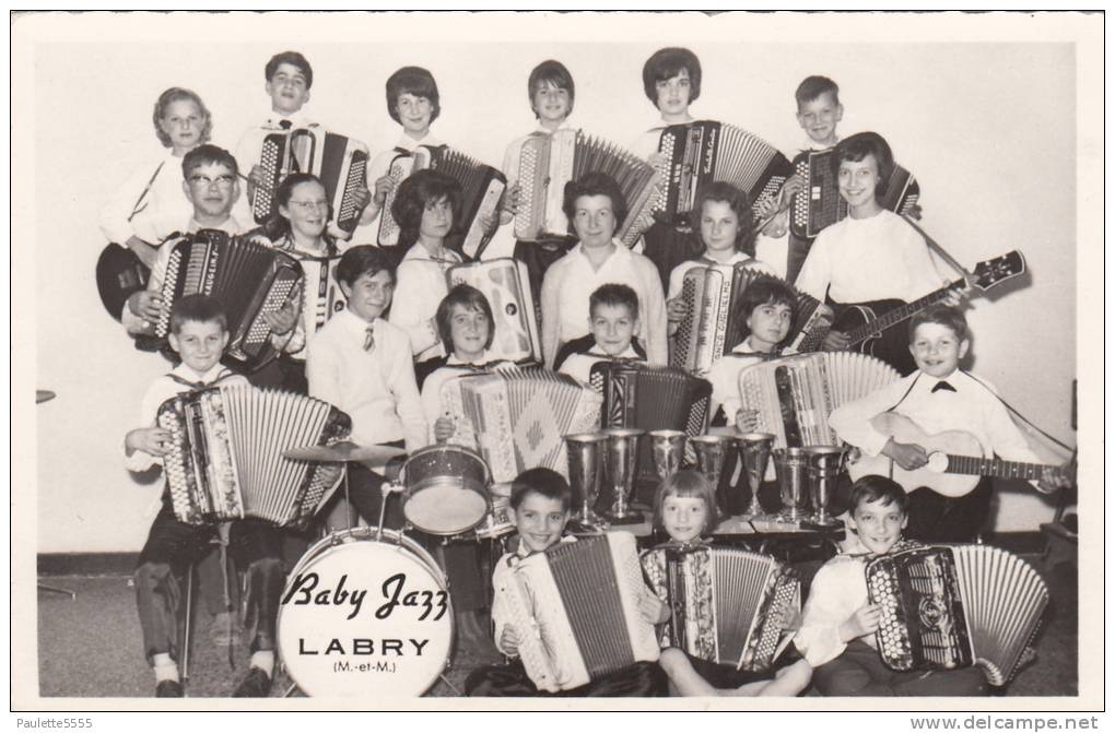 LABRY - Carte Photo- L'ACCORDEON-CLUB- Orchestre Du BABY-JAZZ Dép54 (TBE) - Sonstige & Ohne Zuordnung